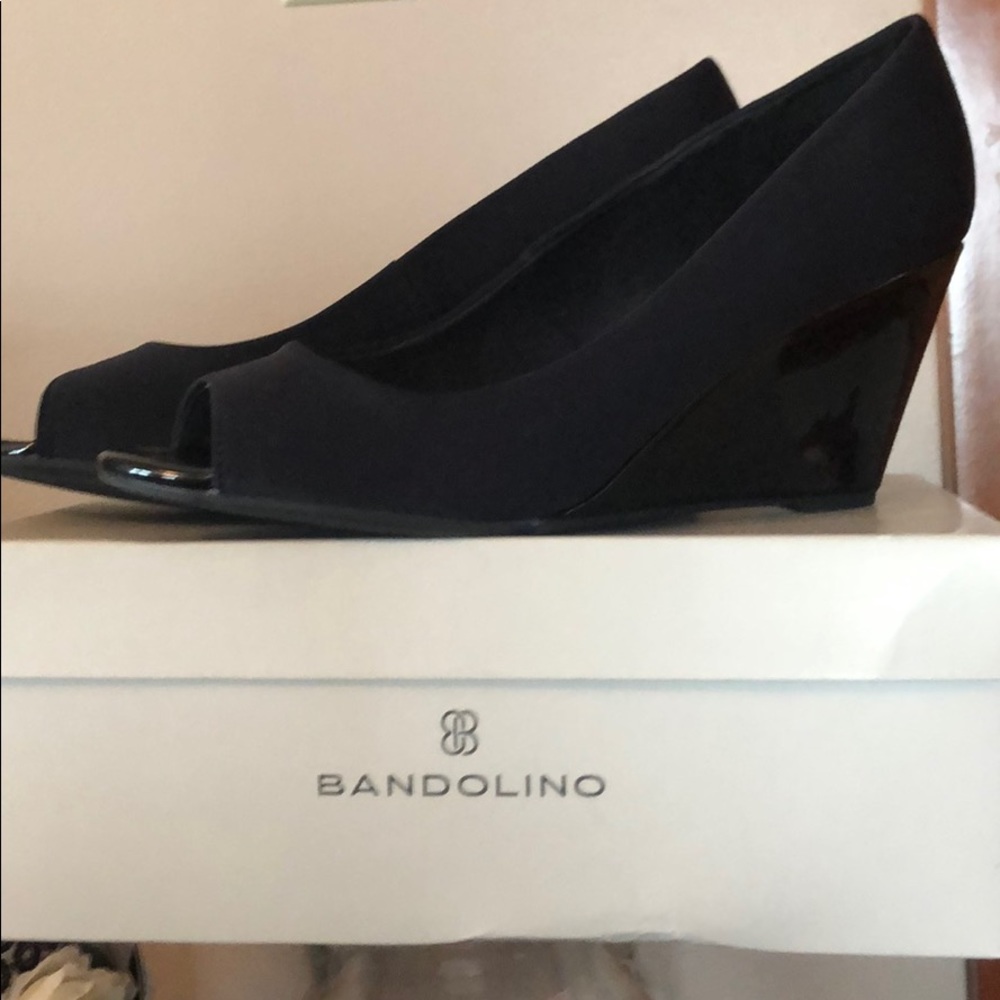 Peep toe wedges